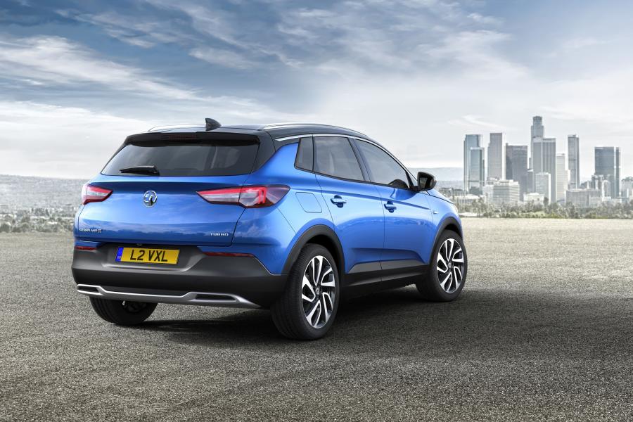  Vauxhall Grandland X 2017 года  (фото 4 из 8)